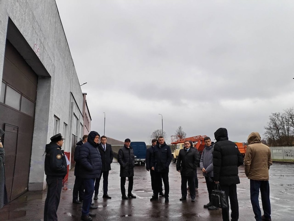 Выездное заседание городской комиссии по обеспечению безопасности дорожного движения и комиссии по координации пассажирских перевозок в Бресте. 20 ноября 2024 года. Фото: телеграм-канал «Любимый Брест».