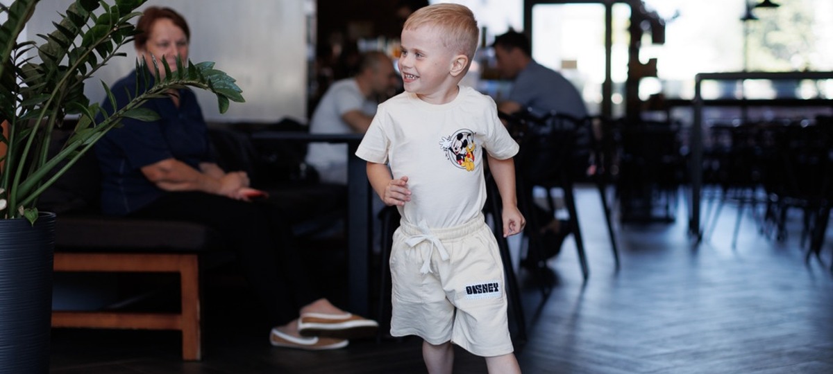 Артем Подъяловский, которому собрали деньги на лечение. Фото: Onliner