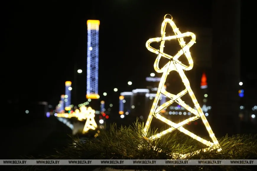 Новогодняя иллюминация в Бресте.