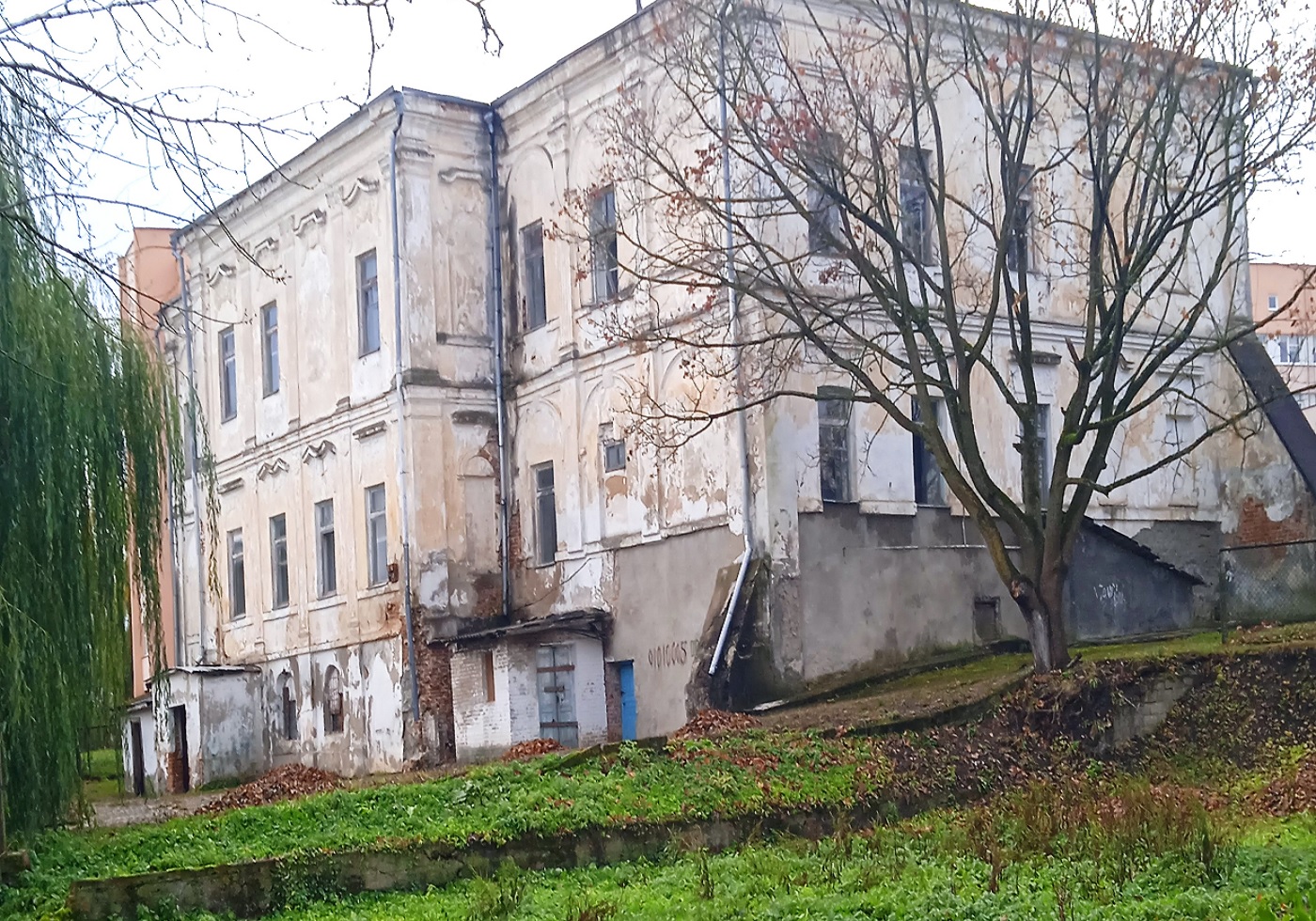 Дворец Радзивиллов в Дятлово.