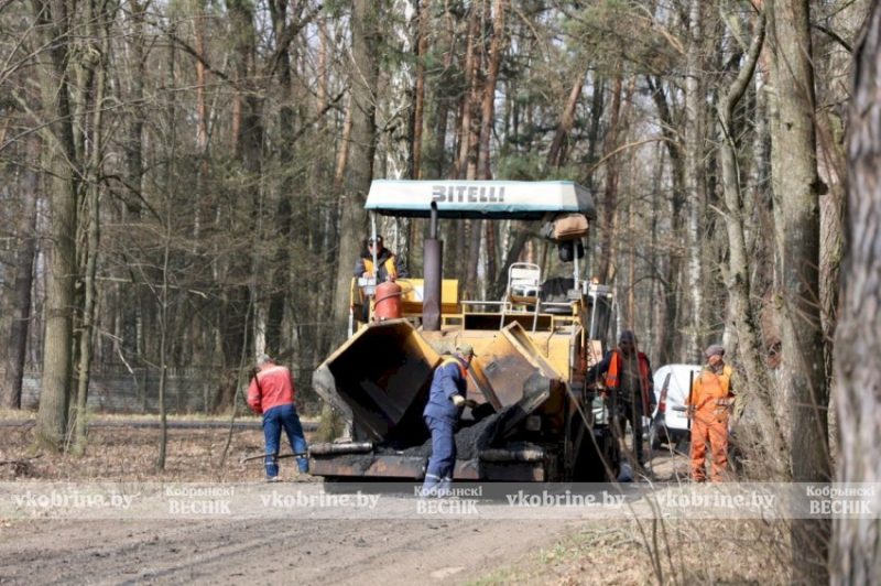 Укладка асфальта в Кобринском районе в марте 2026 года