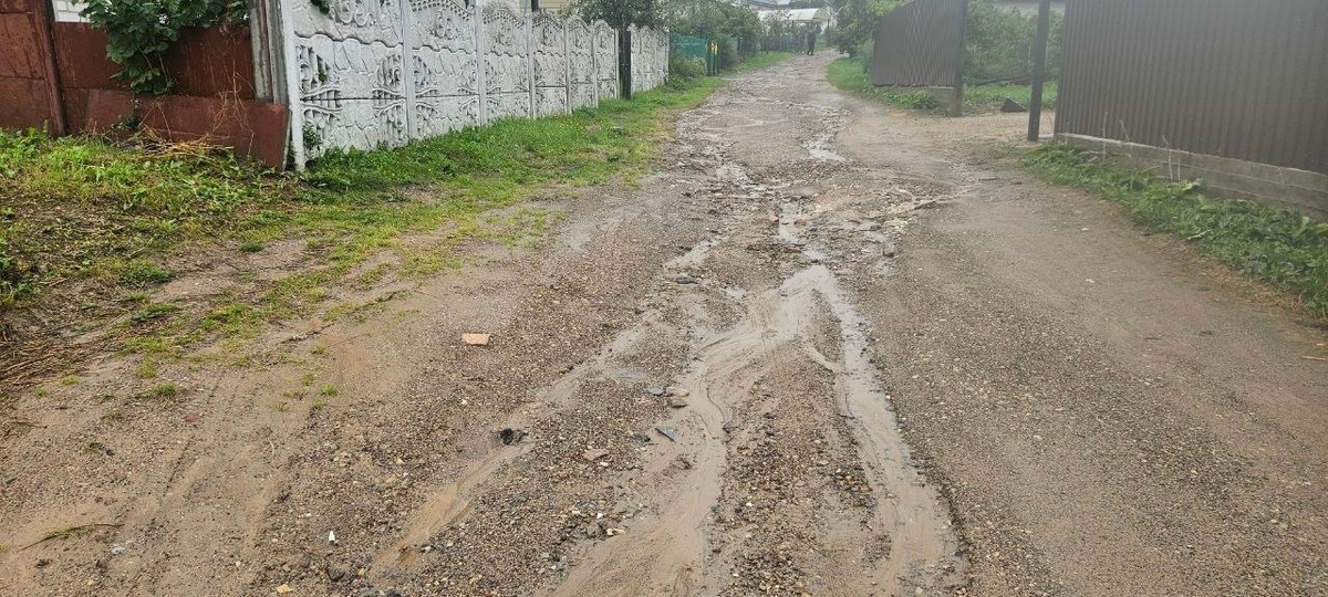 Дорога в Менютках Молодечненского района